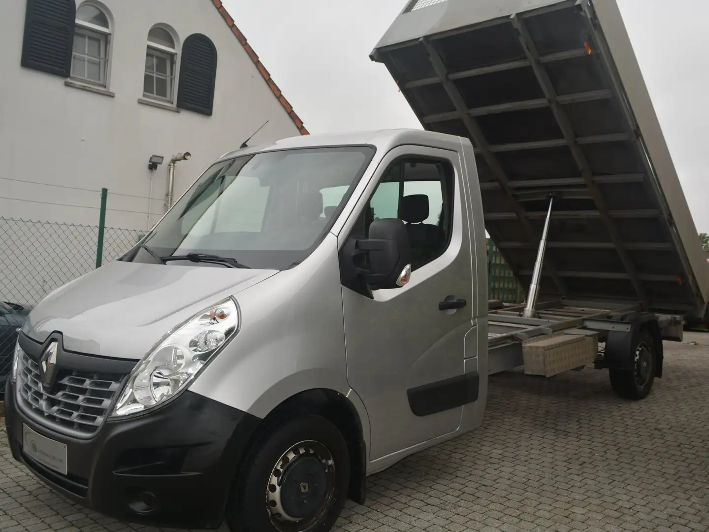 Renault Master 2.3 L D / KIPPER  / NAVI / AIRCO / 19800  +  BTW Argent - 1