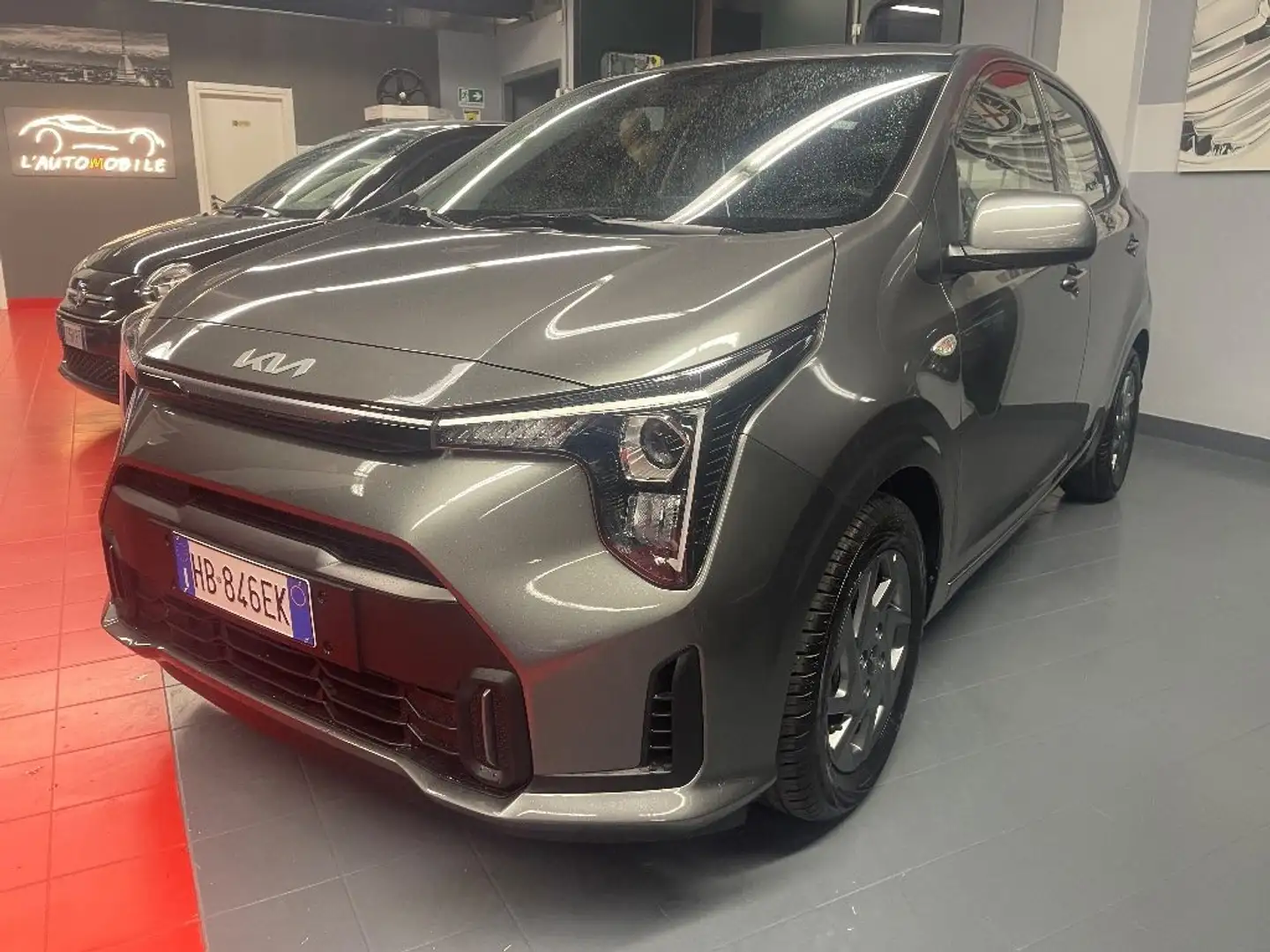 Kia Picanto 1.0 GDi 5 porte Urban Grigio - 2