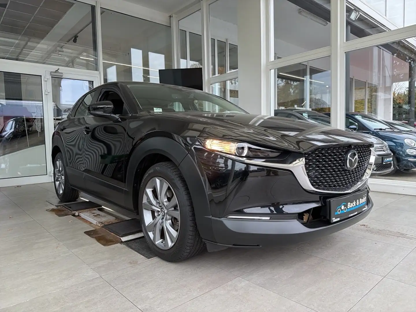 Mazda CX-30 Selection 2.0i BOSE+360°KAMERA+VOLL LED+HEAD UP Schwarz - 1