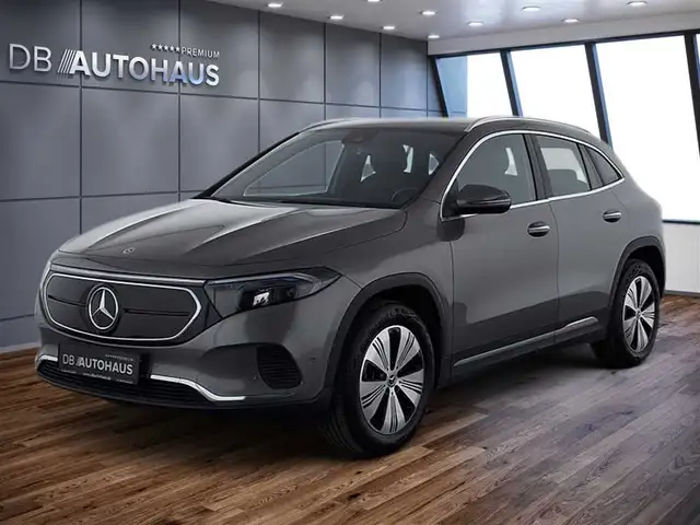 Mercedes-Benz EQA 300