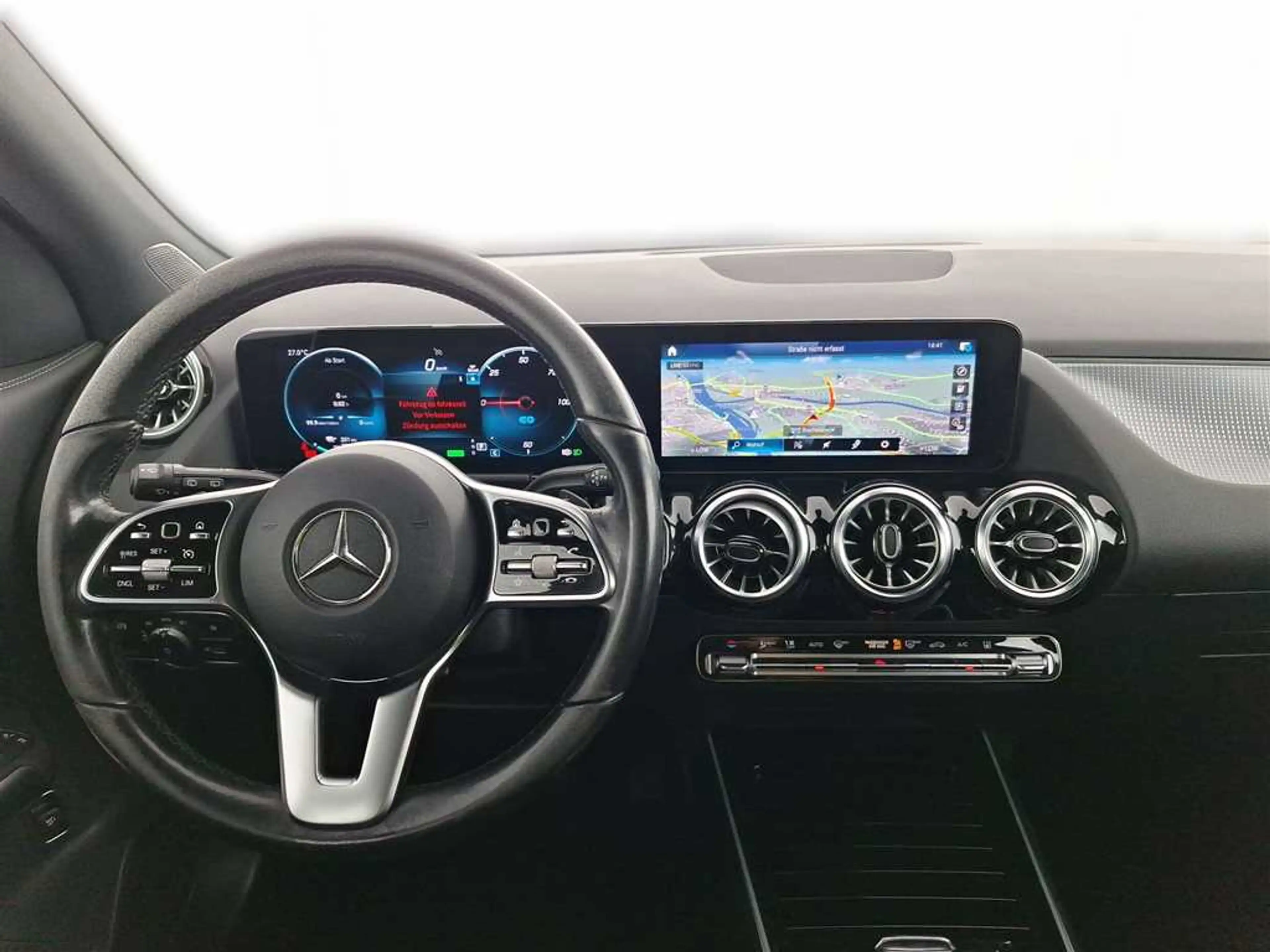 Mercedes-Benz EQA 300 4MATIC 67 kWh — photo 10