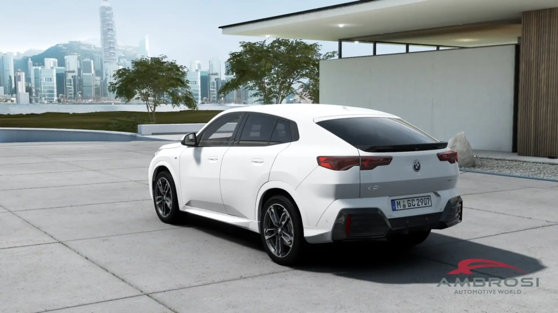 BMW X2 sDrive18d Msport Premium Package Bílá - 2