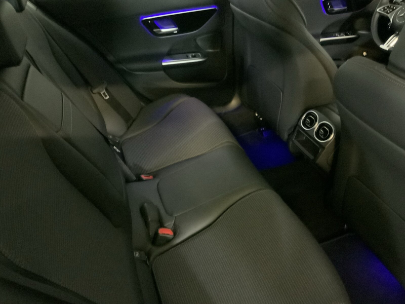 Mercedes-Benz C 180 C 180 T AVANTGARDE AHK Totwinkel Winter-Paket — photo 15