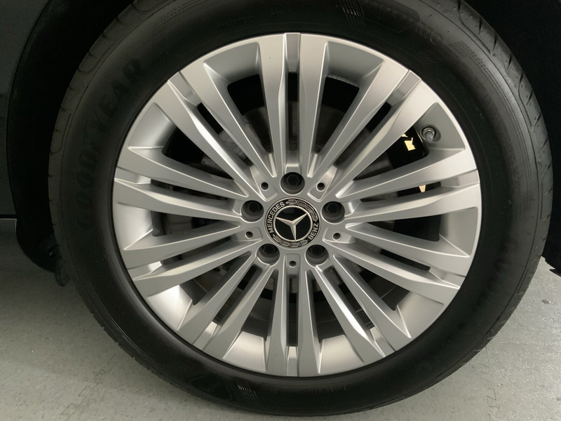 Mercedes-Benz C 180 C 180 T AVANTGARDE AHK Totwinkel Winter-Paket — photo 8