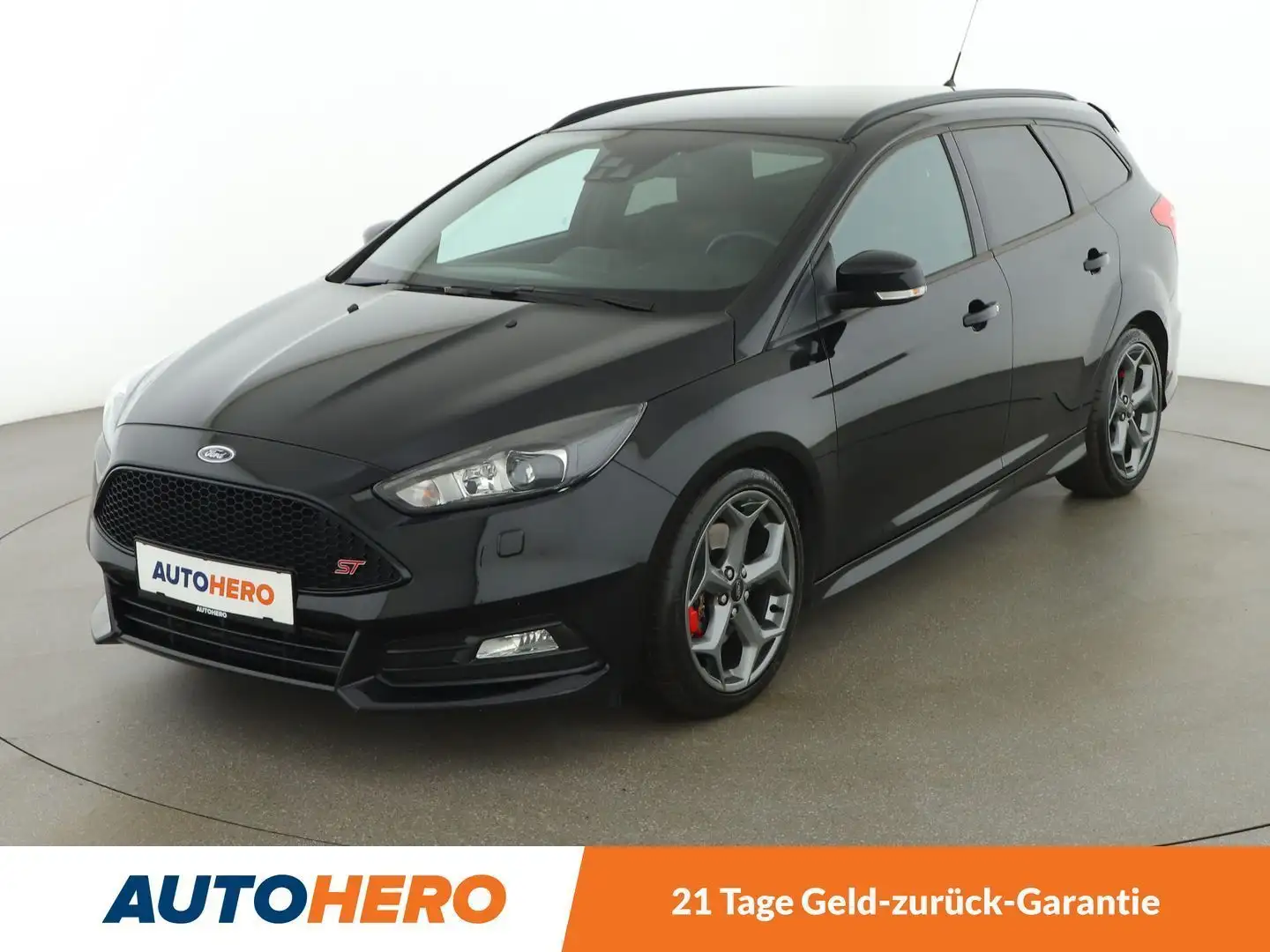 Ford Focus 2.0 TDCi ST *XENON*TEMPO*NAVI*CAM*SHZ*KLIMAAUT*BT* Schwarz - 1