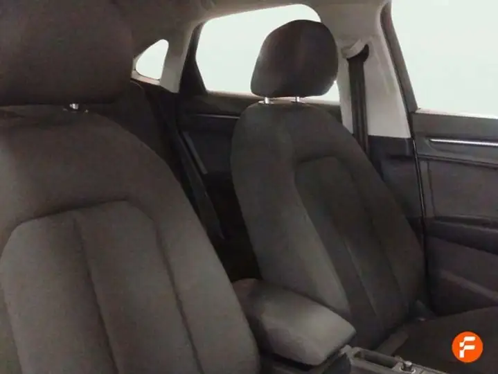 Audi Q3 Advanced 35 TDI 2022, foto 18