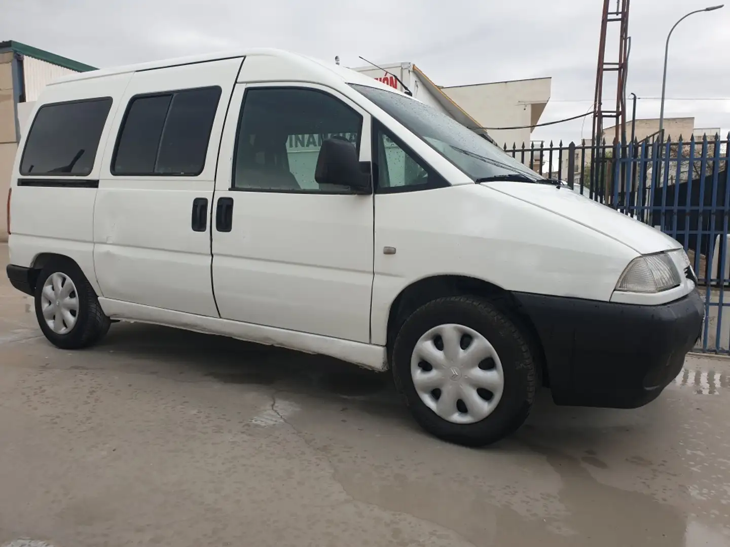 Fiat Scudo Combi 5 2.0JTD 109 Blanc - 1