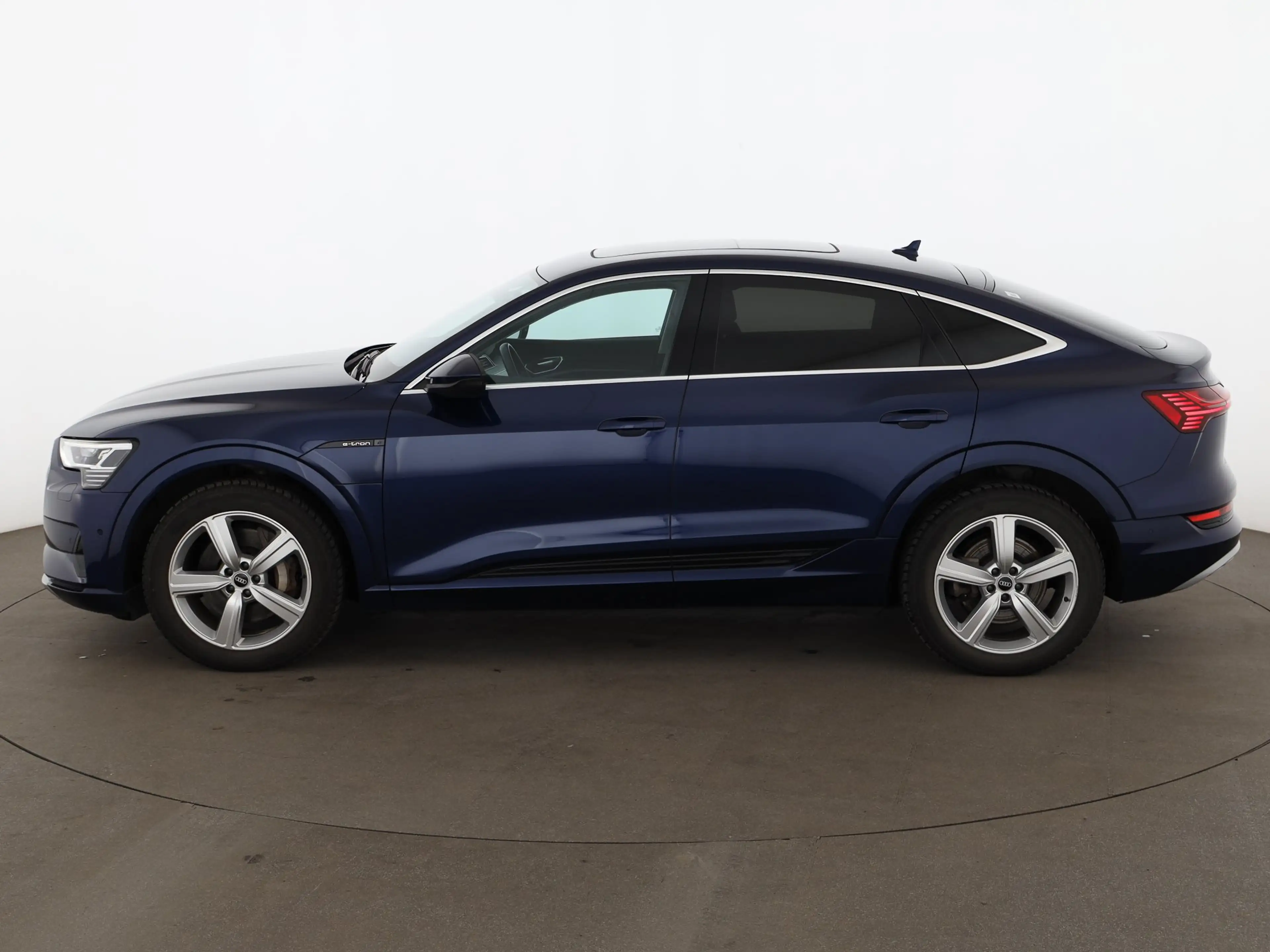 Audi e-tron SB 50 quattro advanced 71kWh Aut LED SKY — photo 6