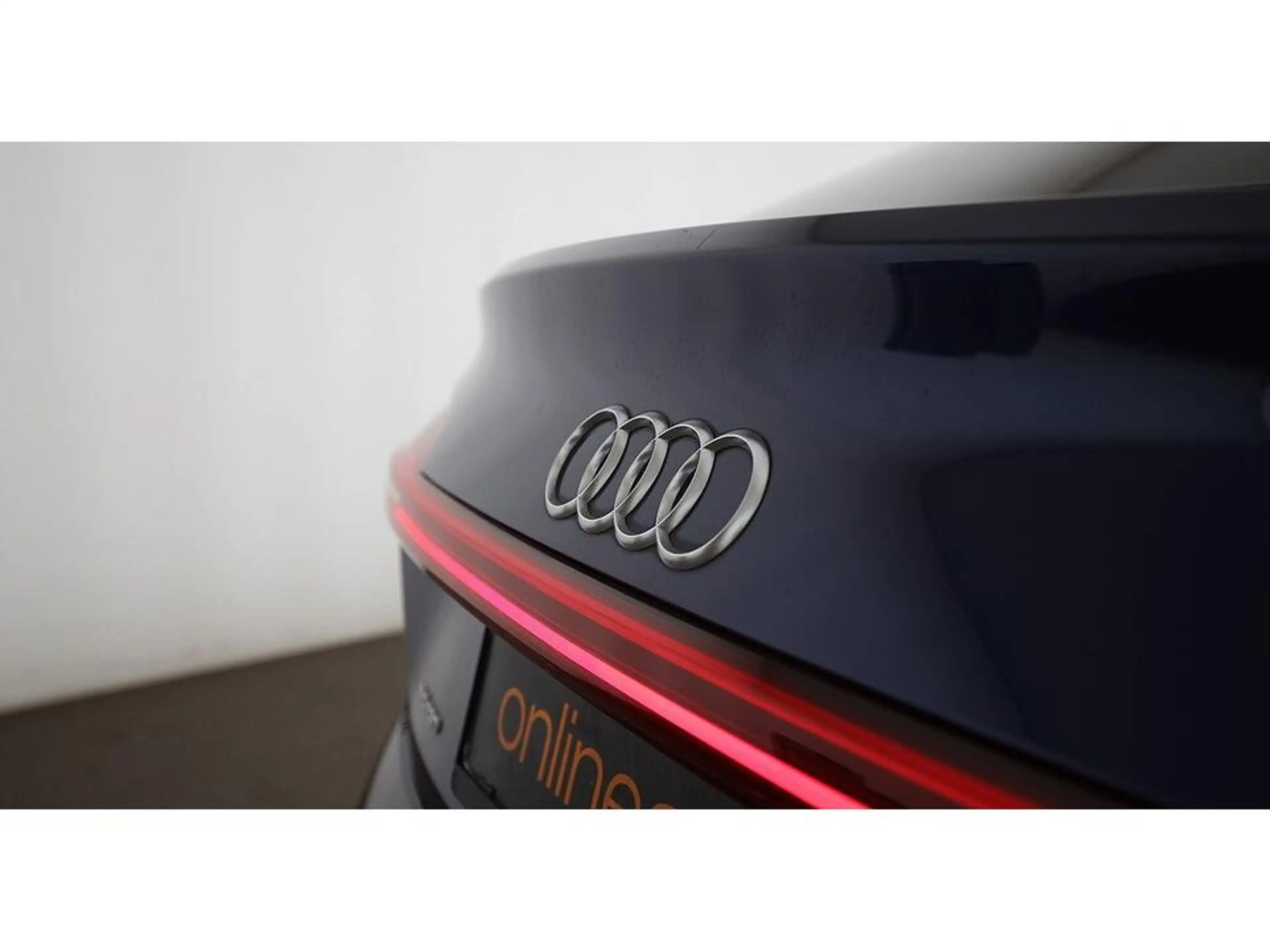 Audi e-tron SB 50 quattro advanced 71kWh Aut LED SKY — photo 8