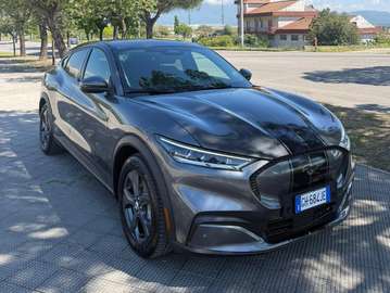 Mustang Mach-e Mach-e standard range rwd 269cv auto