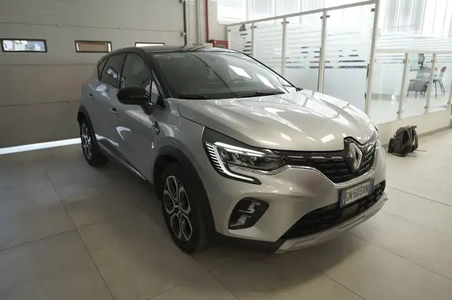 Renault Captur view 6