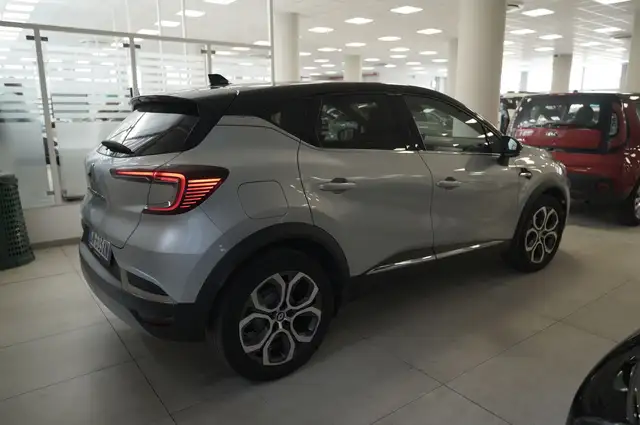 Renault Captur view 7