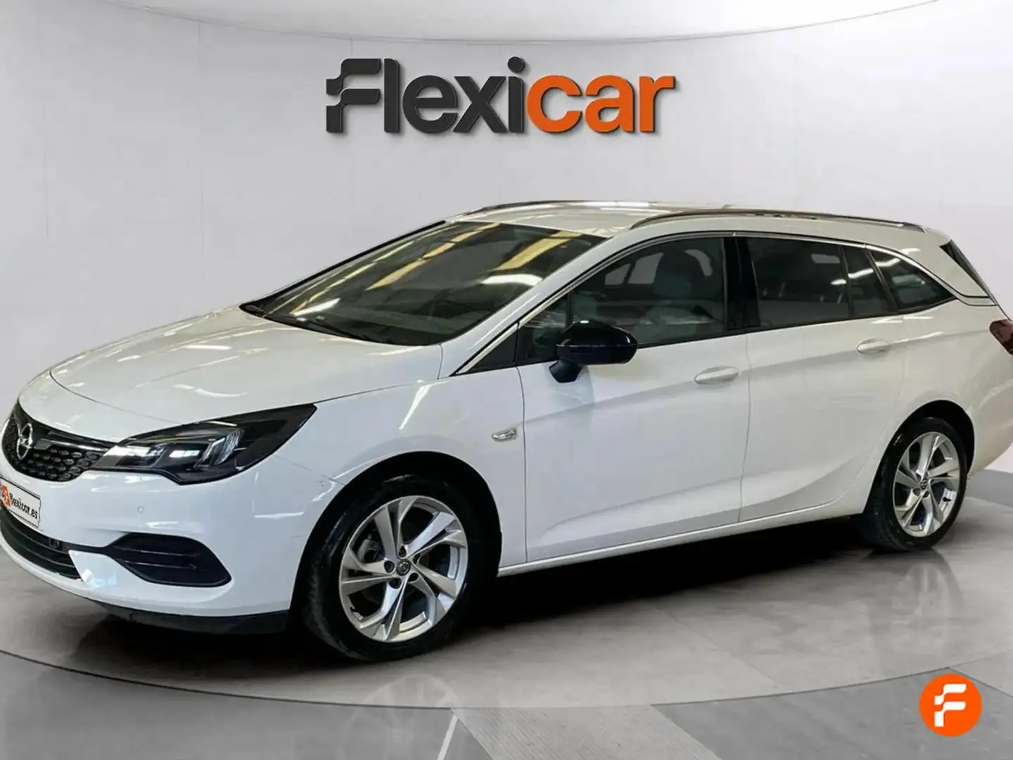 Opel Astra 1.2T XHT S/S Elegance 130 Wit - 2