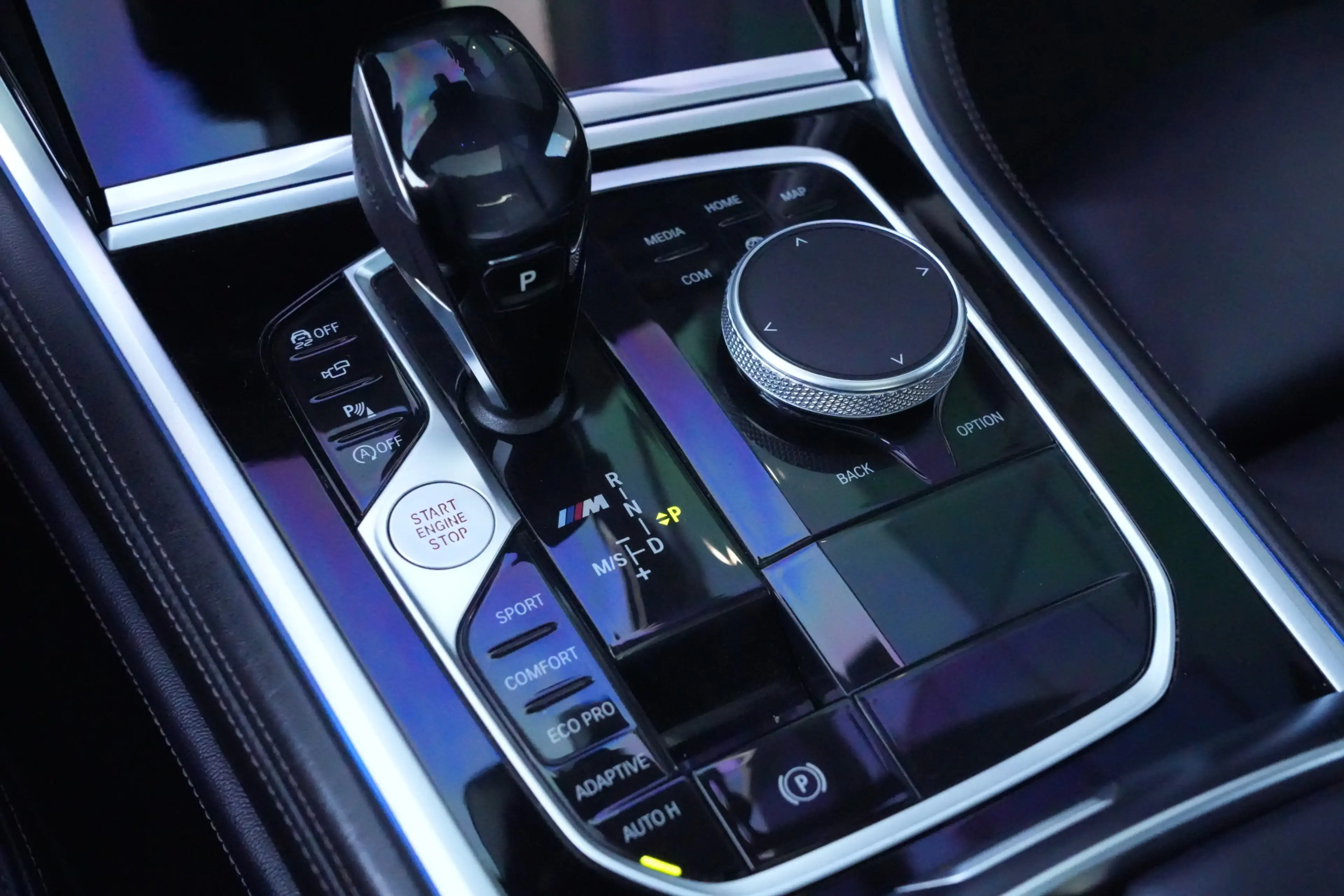 BMW M850 8-serie Gran Coupé M850i xDrive High Executive — photo 13