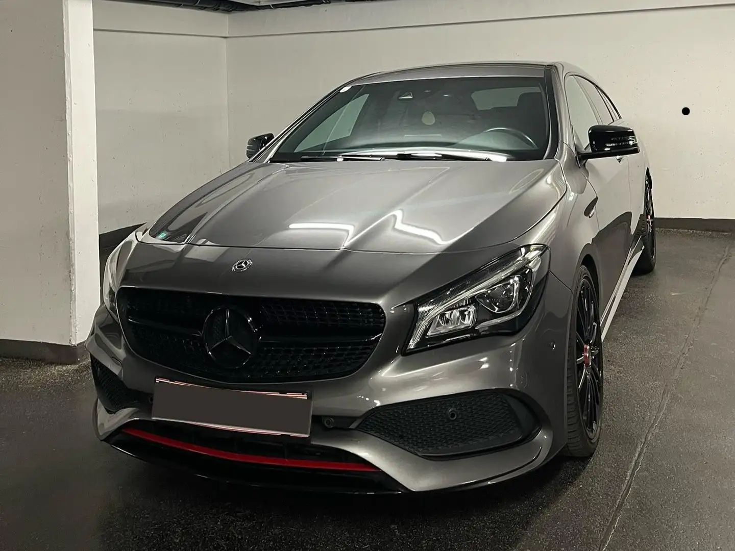Mercedes-Benz CLA 250 CLA 250 Sport 4 Matic Shooting Brake Grau - 2