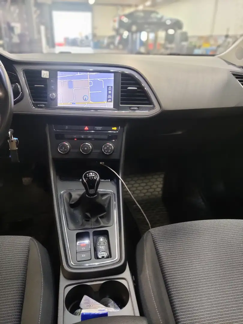 SEAT Leon 1.5 tgi Xcellence 130cv metano - 1
