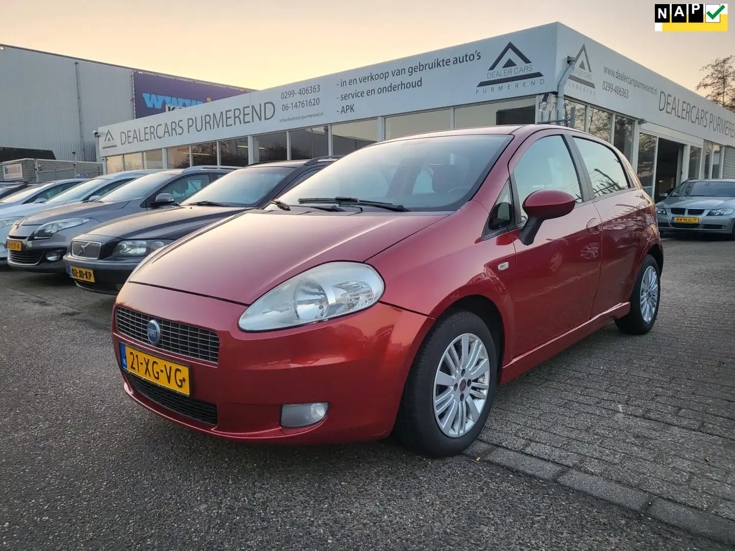 Fiat Grande Punto 1.4 Dynamic AUTOMAAT Rosso - 1