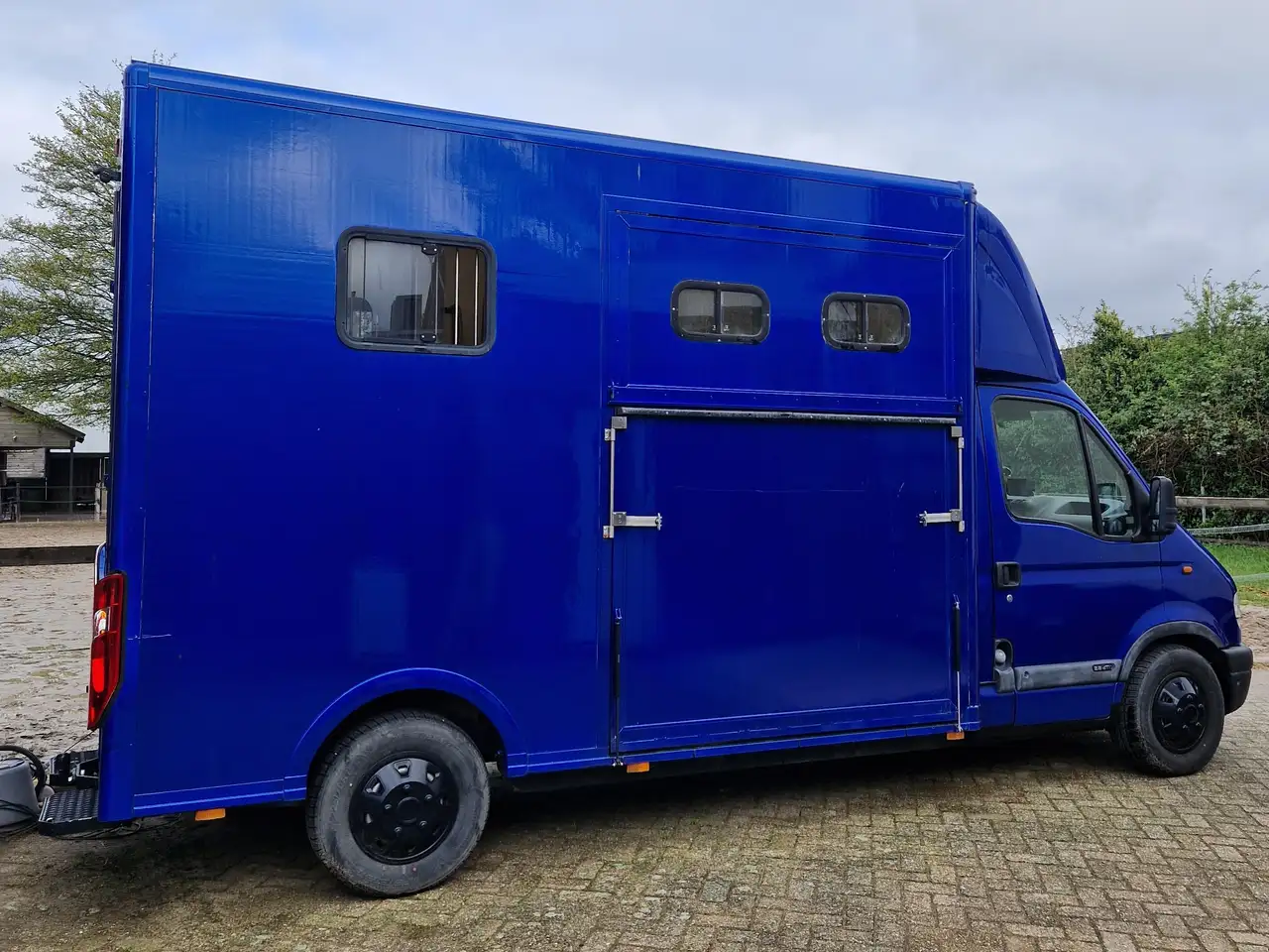 Renault Master T35 2.8dTi L3H2, foto 2