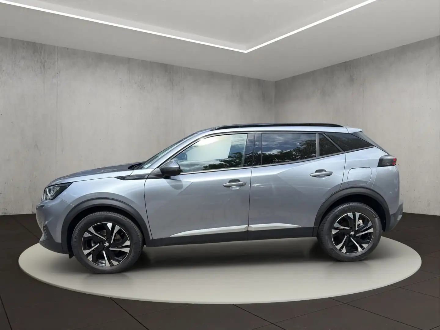 Peugeot 2008 1.2 PureTech 100 Allure Plateado - 2