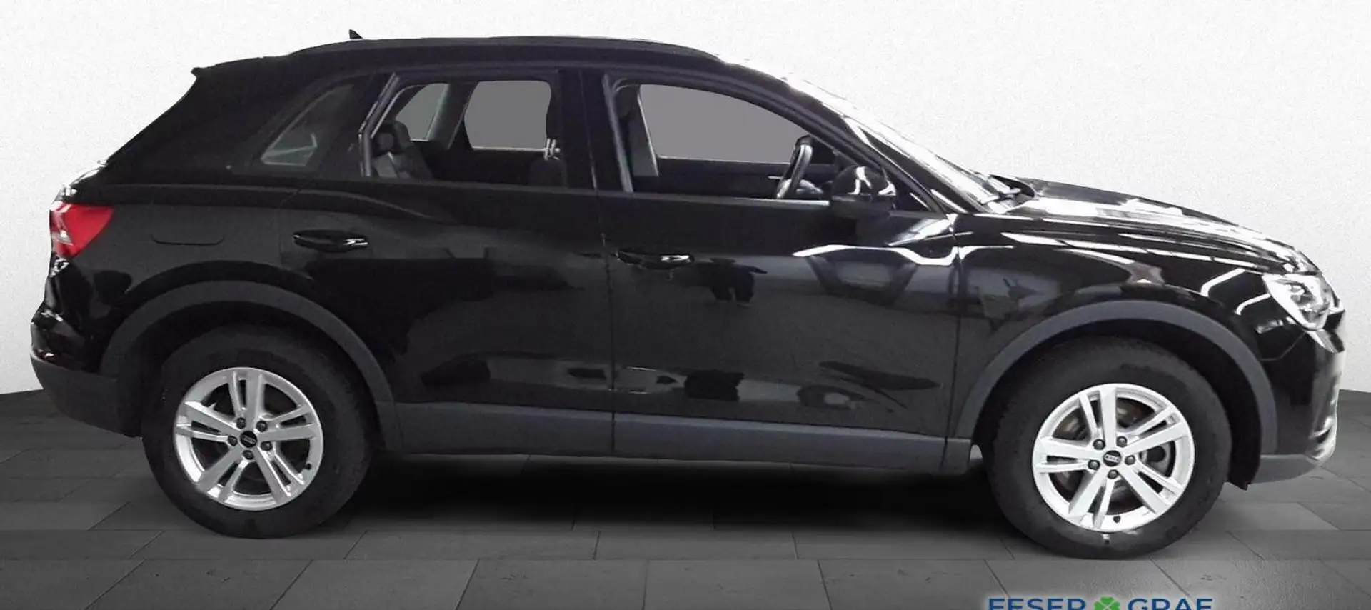 Audi Q3 TFSI e 45 S-tro. +NAVI+ACC+CarPlay Zwart - 2
