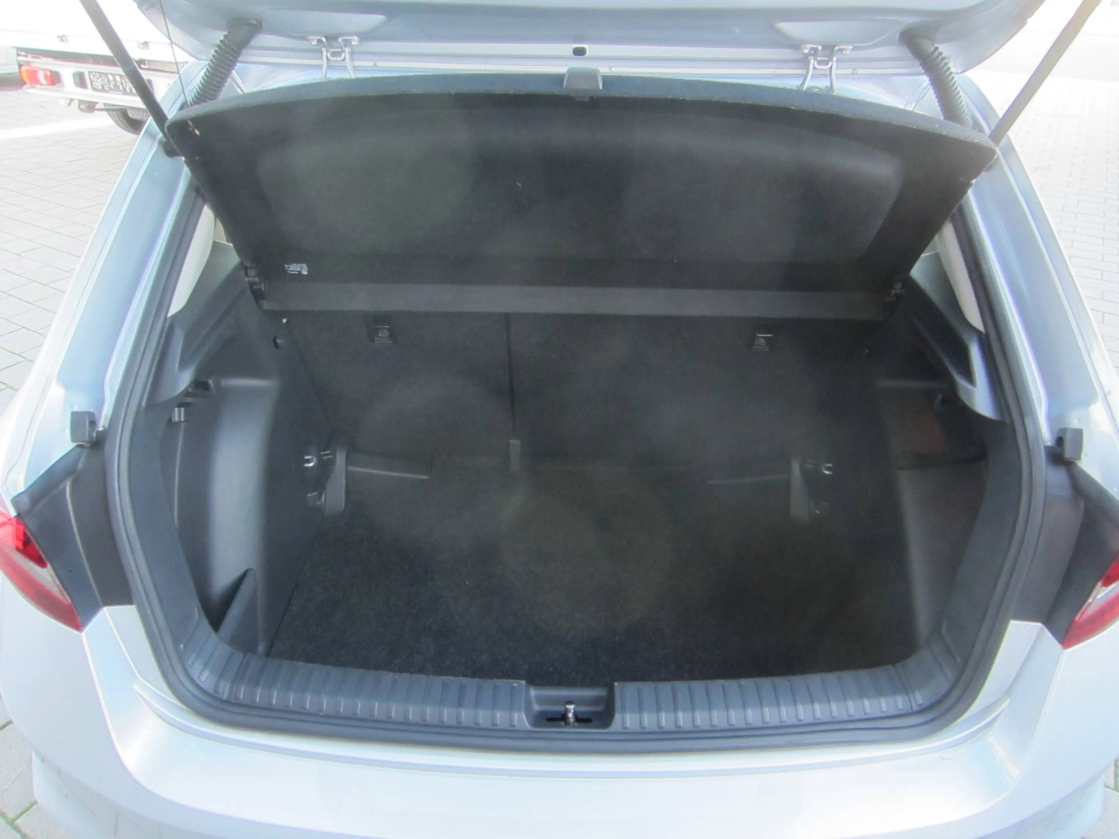 Skoda Fabia Selection,LED,Sitzheizung,PDC — photo 10