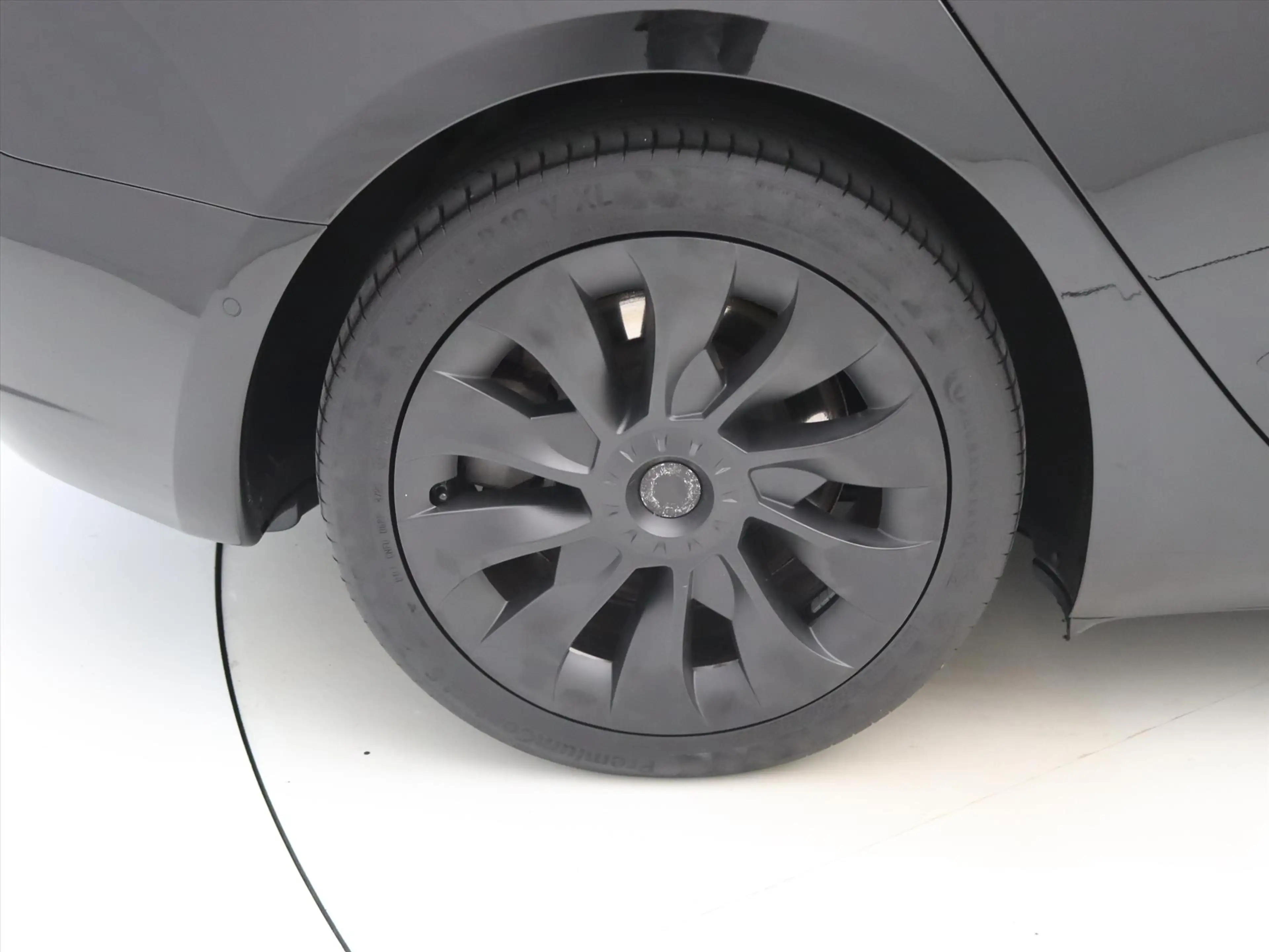 Tesla Model 3 Standard RWD Plus FACELIFT 90,6% SoH [ AUTOPILOT+L — photo 9