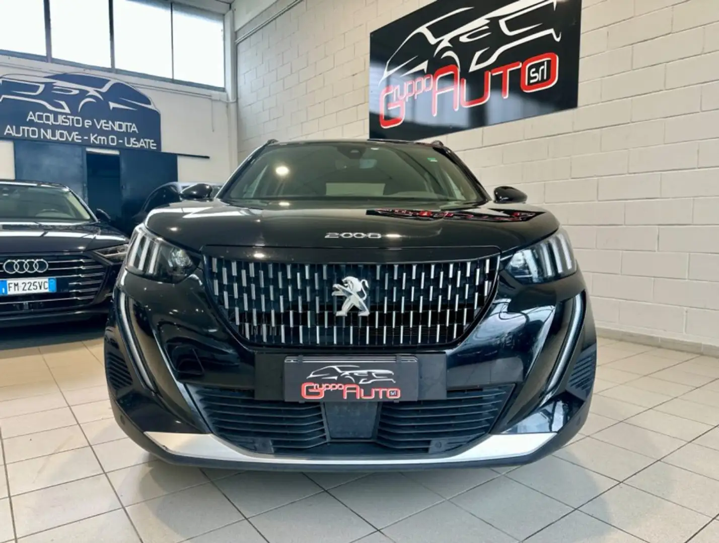 Peugeot 2008 BlueHDi 130 S&S EAT8 GT *NEOPATENTATI* Nero - 2