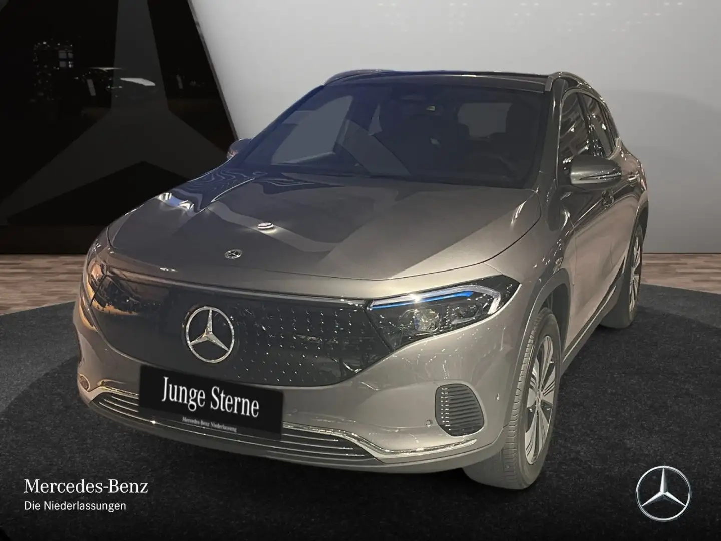 Mercedes-Benz EQA 300 4M PROG+ADVANCED+KAMERA+SPUR Grau - 2