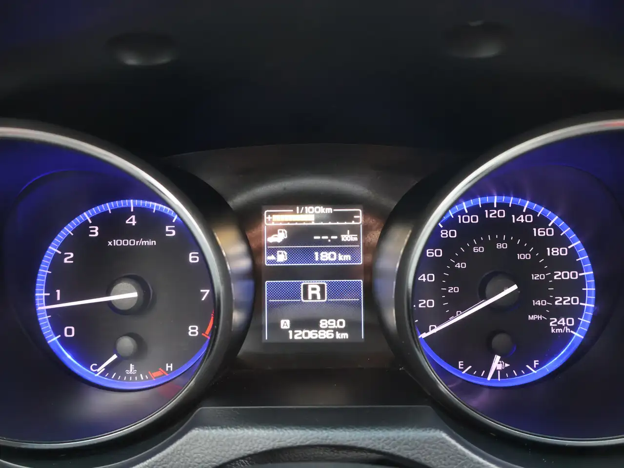 Subaru OUTBACK снимка Subaru OUTBACK