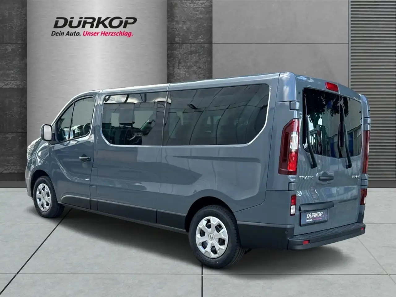 Renault Trafic L2H1 2.0 BLUE dCI LED Temp CarPlay DAB PDC 3
