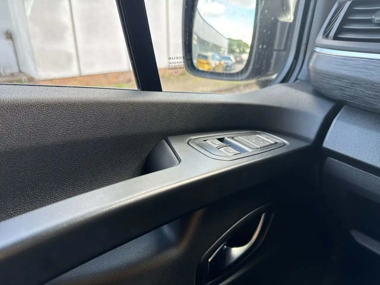 Renault Trafic L2H1 2.0 BLUE dCI LED Temp CarPlay DAB PDC 14