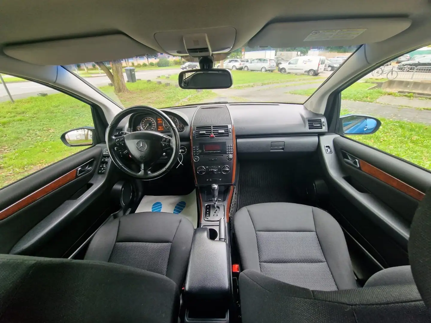 Mercedes-Benz A 170 Automatik / 5. Türer / Klima / Tüv Blau - 2