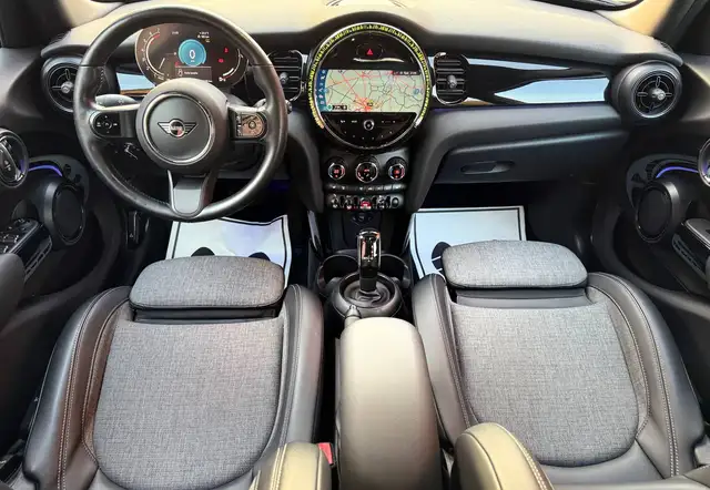 Mini Cooper Cooper view 15