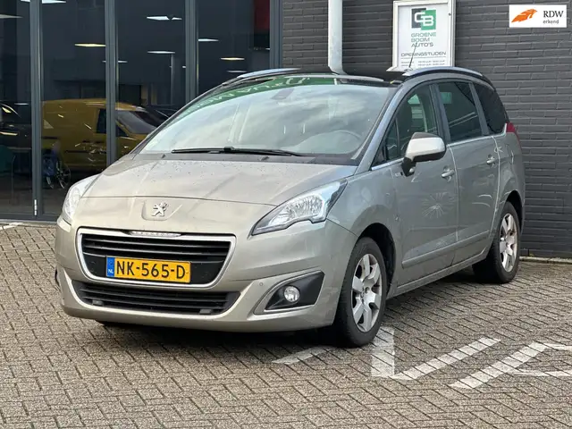 Peugeot 5008 2.0 BlueHDi Allure 7-PERS/CAMERA/NAVI/CRUISCONTROL