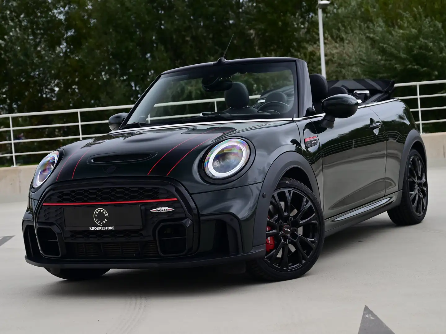 MINI John Cooper Works Cabrio AUT / LOUNGE LEATHER / CAMERA / HK AUDIO / FULL Vert - 1
