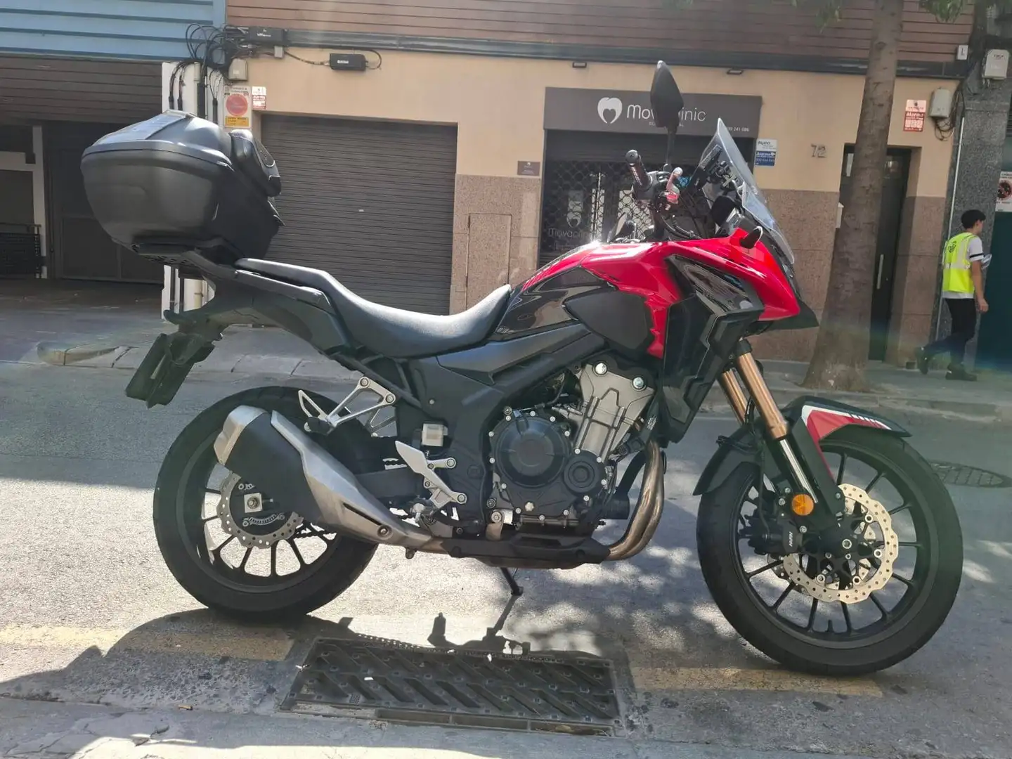 Honda CBX 500 Honda CB500X 2023 · 14.335 km · GIVI + pantalla Midland · A2 Rojo - 1