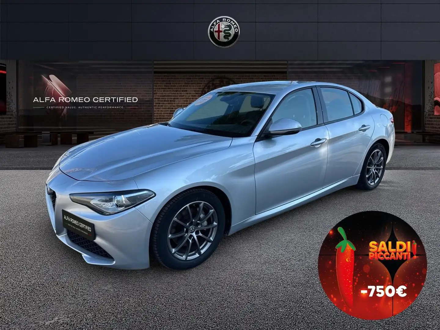 Alfa Romeo Giulia 2.2 Turbo MT6 150 CV Super Grigio - 1