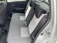 Toyota Yaris 1.5 Hybrid Team D l Rijklaar l Stoelverwarming l C Grijs - thumbnail 8
