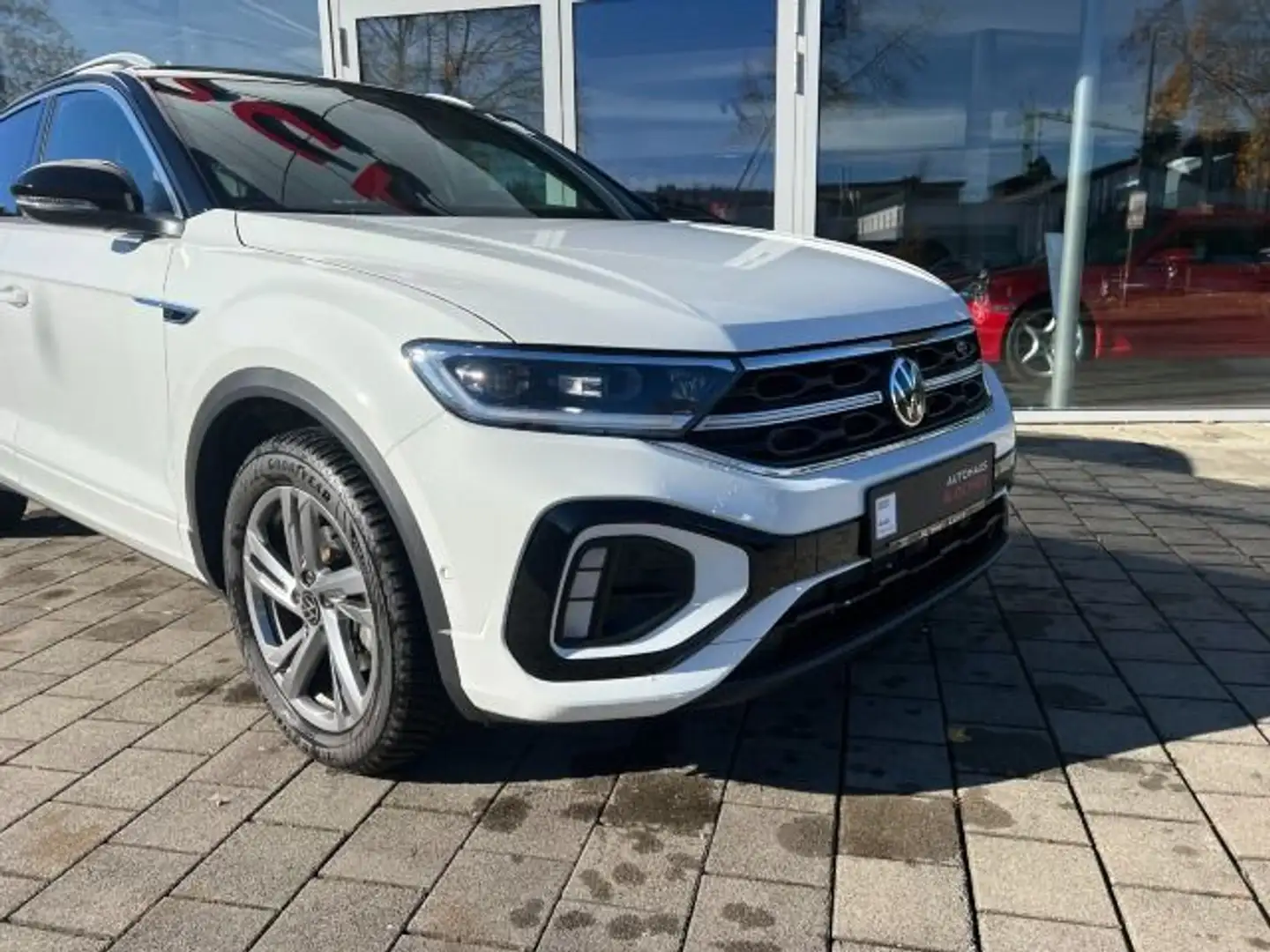 Volkswagen T-Roc T-ROC R-Line Beats IQ.Light ACC DAB AHK CarPlay Weiß - 2