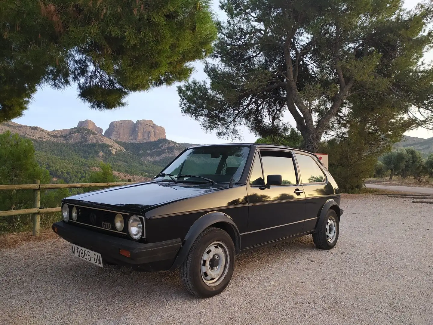 Volkswagen Golf GTD Чёрный - 1