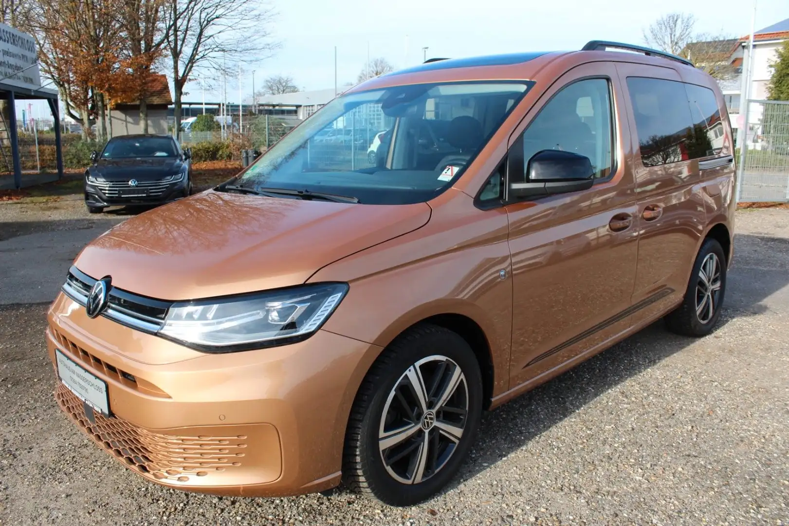 Volkswagen Caddy Move 1.5 TSI DSG*1.Hd.*ACC*PANO*KAMERA*LED Gold - 1