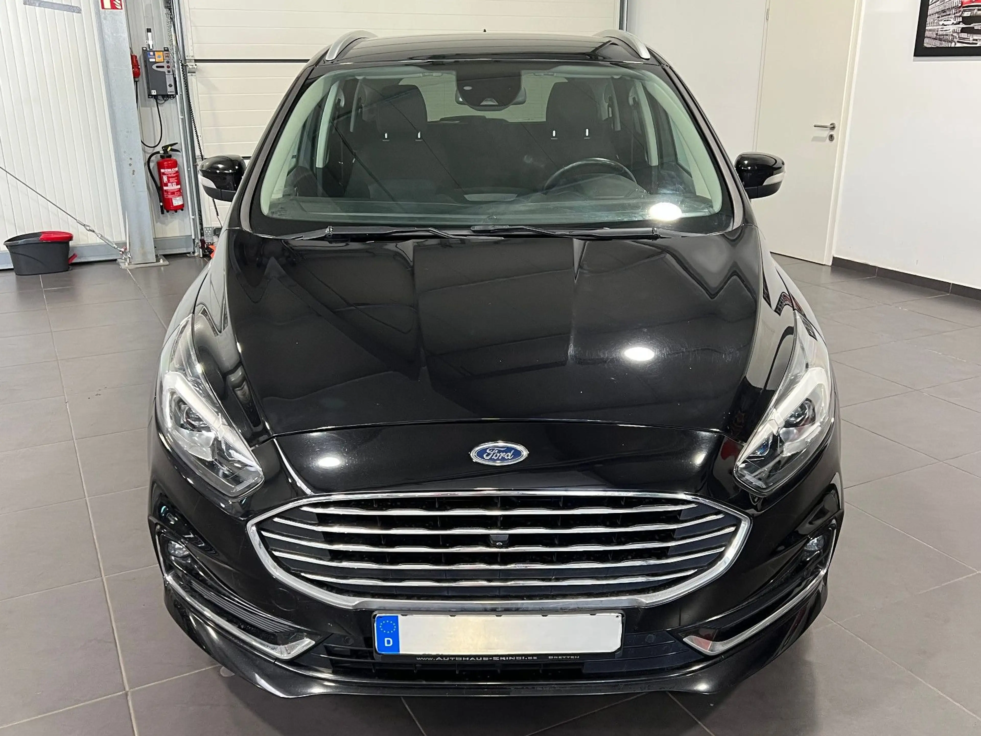 Ford S-Max 2.0 TDCi **Navi*Kamera*AHK** — photo 11