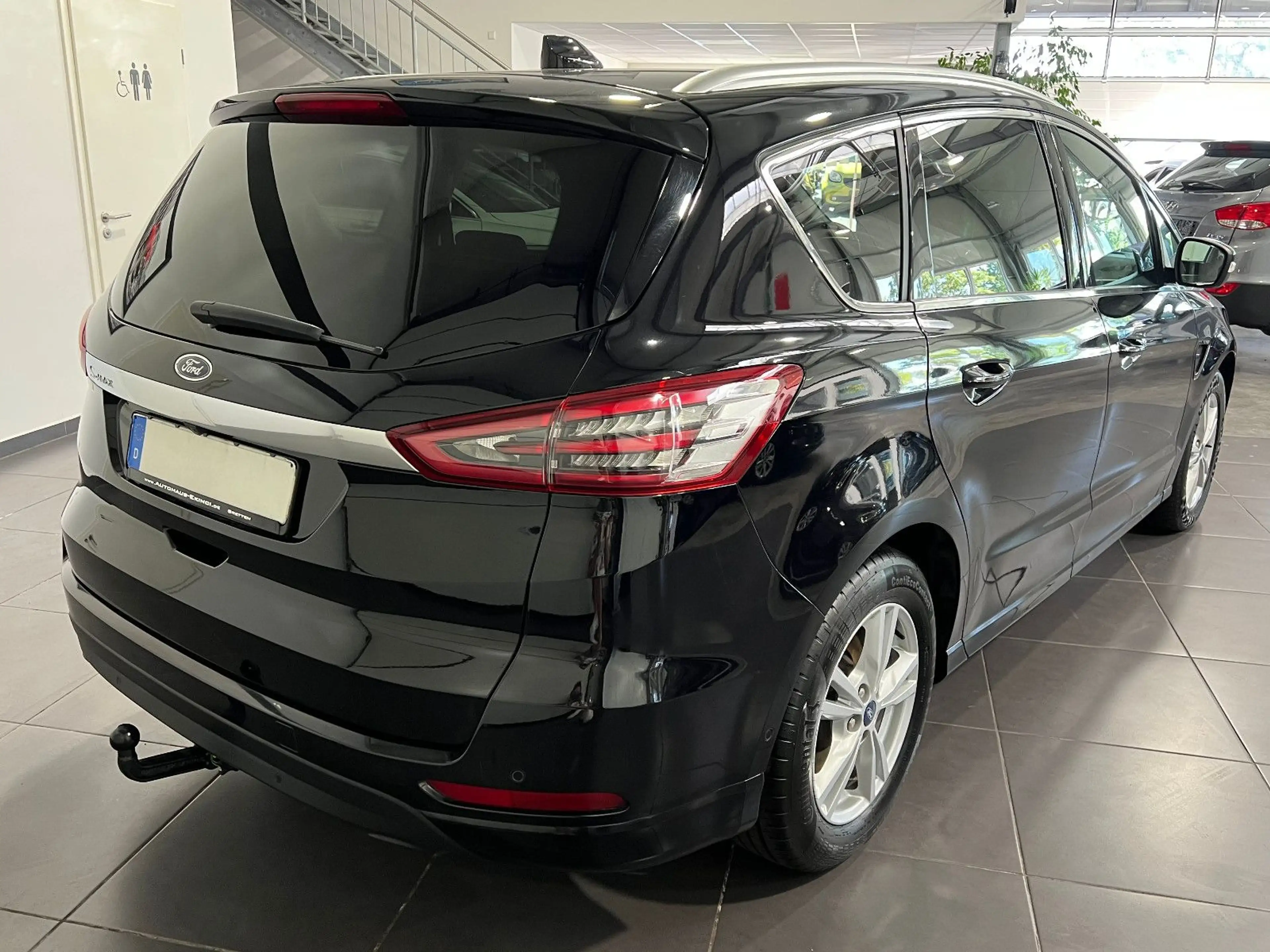 Ford S-Max 2.0 TDCi **Navi*Kamera*AHK** — photo 7