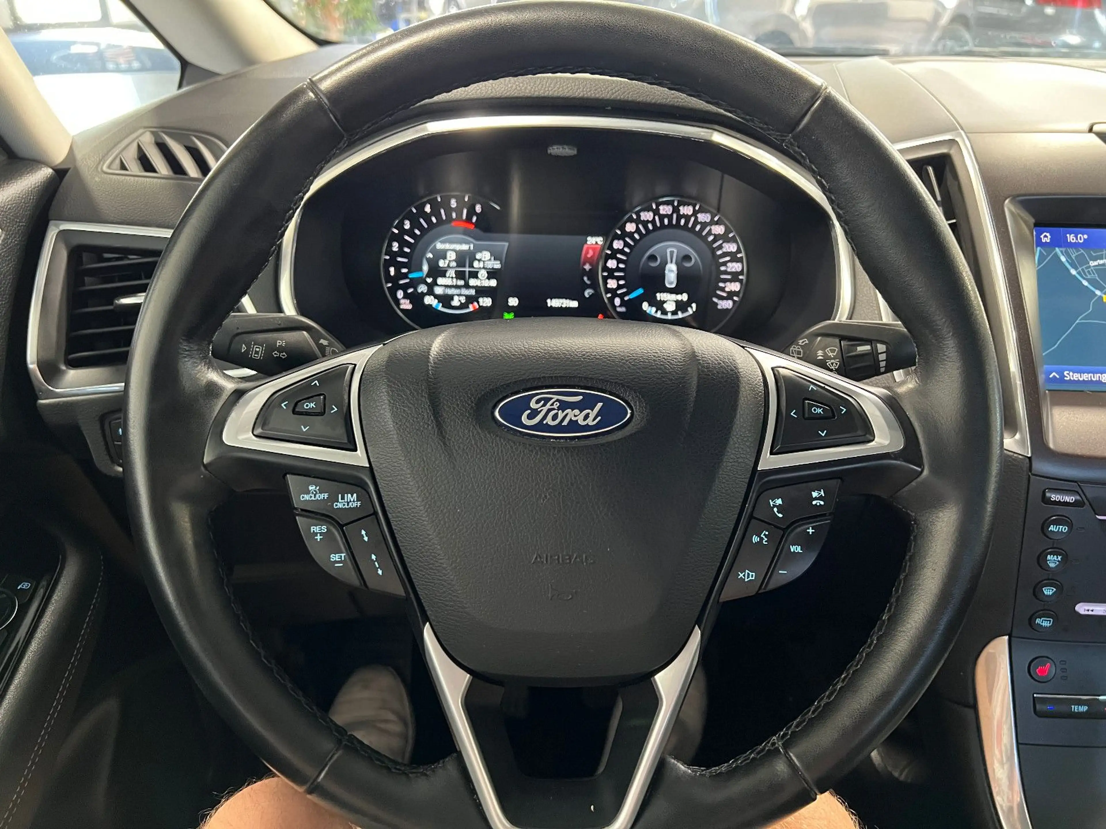 Ford S-Max 2.0 TDCi **Navi*Kamera*AHK** — photo 14