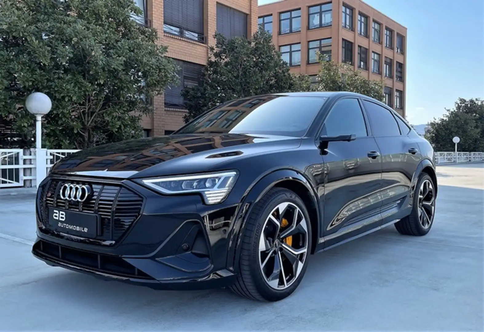 Audi e-tron S quattro Sportback alle Extras NP:127T¤ Schwarz - 1