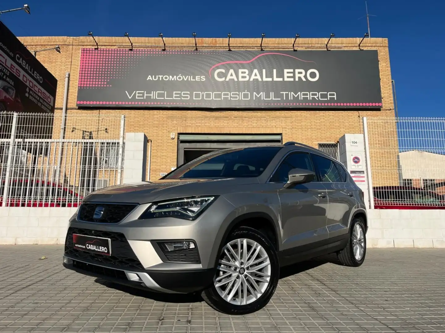 SEAT Ateca 2.0TDI CR S&S Xcellence 4Drive DSG7 190 Beige - 1