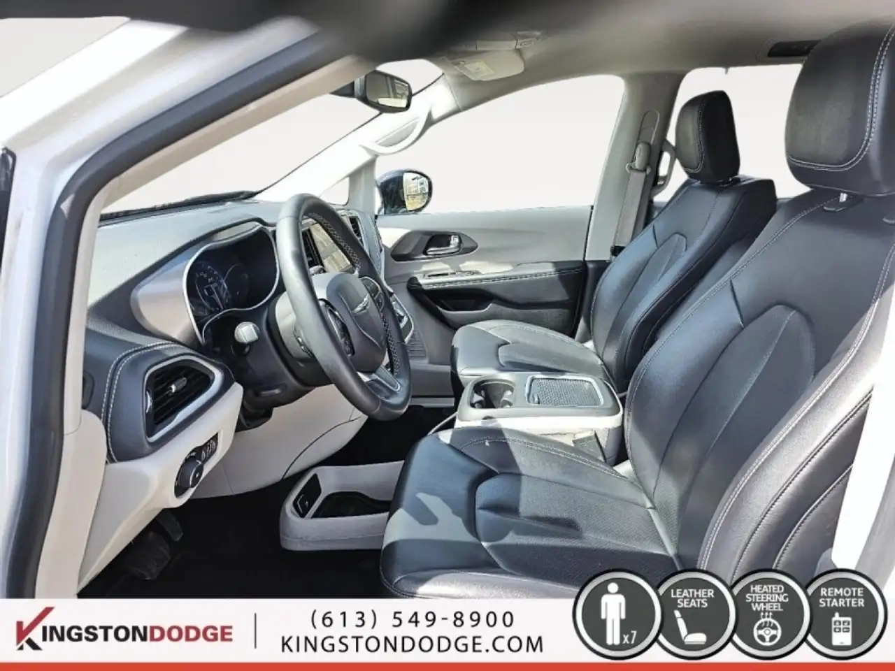 Chrysler Pacifica photo Chrysler Pacifica