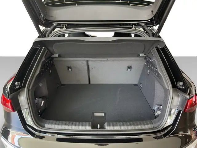 Audi A3 view 9