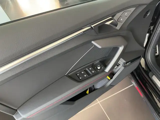 Audi A3 view 12