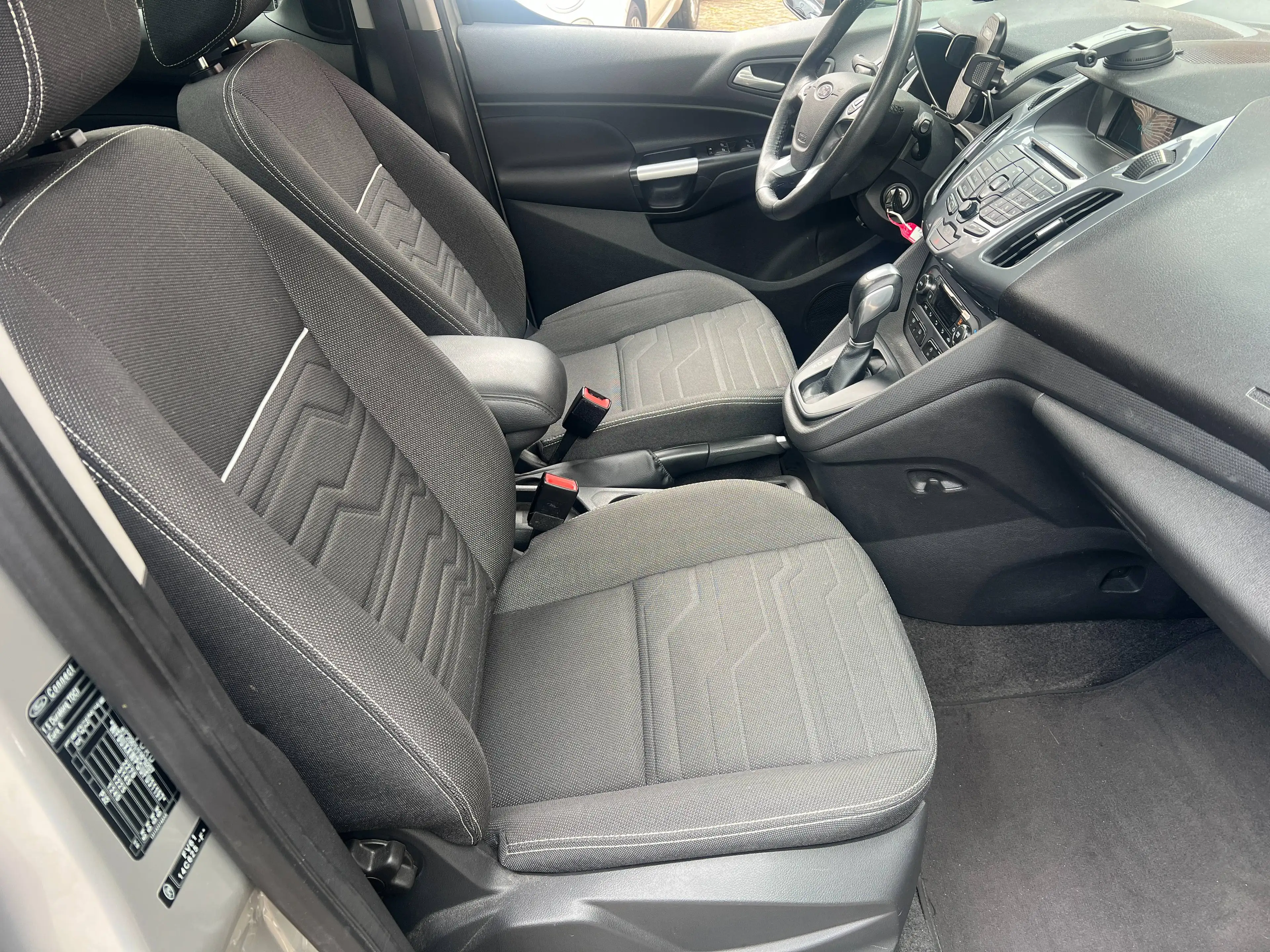 Ford Tourneo Connect GRAND 1.5 tdci /AUTOMAAT/euro 6b — photo 9